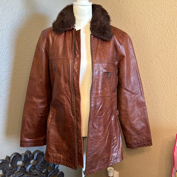 Size M brown camel cognac vegan leather bomber jacket removable faux fur collar - Picture 1 of 6